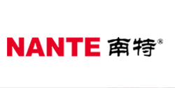小型挖掘机